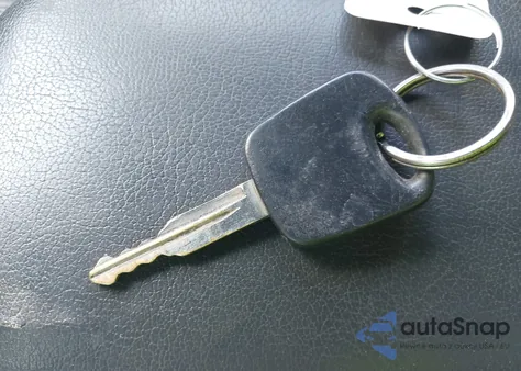 2002 Lincoln Ls V8 Auto z USA, uszkodzony, nr VIN 1LNHM87A52Y676271